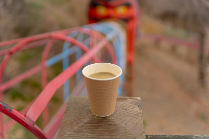 ミルクたっぷり！ほどよい苦さと甘さの「ほうじ茶ロイヤルミルクティー」