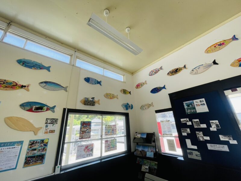 【中土佐町】カツオアート展2026！ウエルカムカツオ！土佐久礼駅にかつおのアートなぶらが出現！